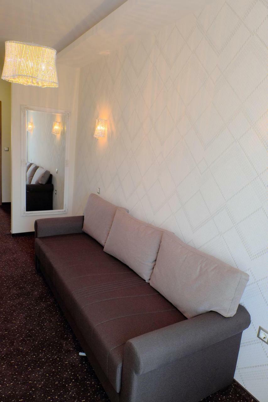 Vacz Hotel Eksteriør billede